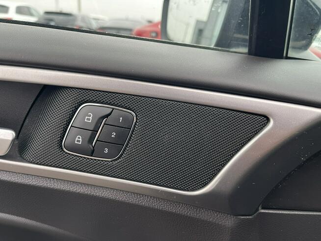 Ford Mondeo Vignale Automat Klimatronik Podgrzewanie Kamera 190KM