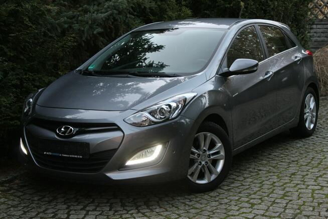 Hyundai i30 Benzyna 97 tys km Niski Przebieg