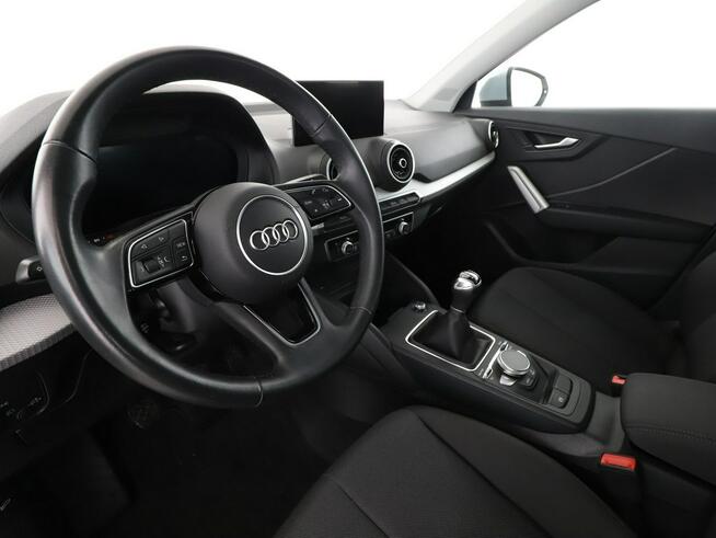 Audi Q2 full LED navi klima auto virtual cocpit kamera i czujniki parkowania