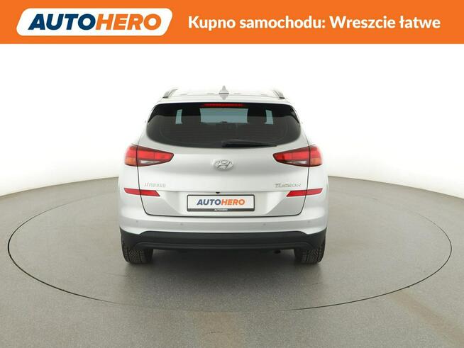 Hyundai Tucson klima auto kamera i czujniki parkowania Apple CarPlay & Android Auto