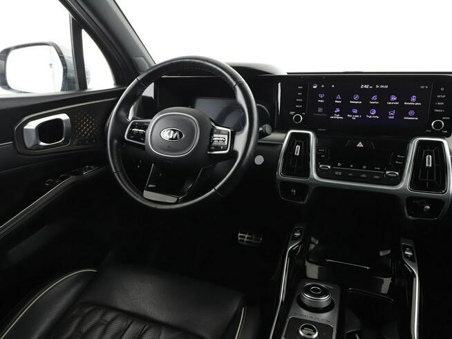 Kia Sorento FV23% PHEV automat 4x4 skóra panorama navi PDC grzane+wentyl. fotele A