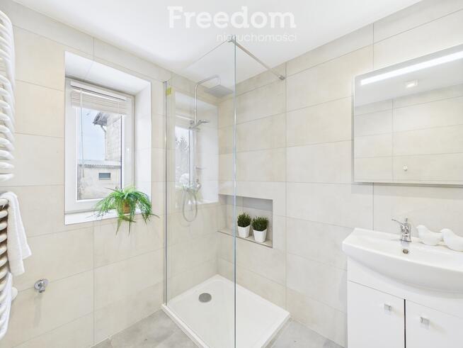 Dom z dużym potencjałem, zagospodarowana działka.