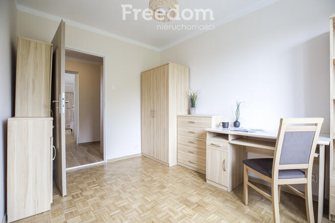 Nowe 2 pokoje po remoncie - al. Niepodległości