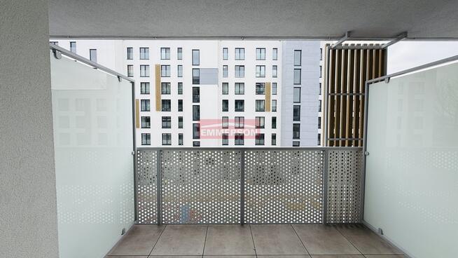 wykończone/nowe/duży balkon