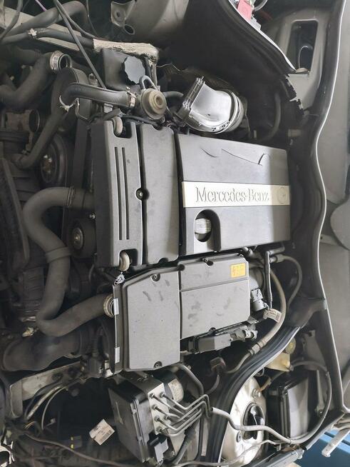 Sprzedam karoserię Mercedes W203