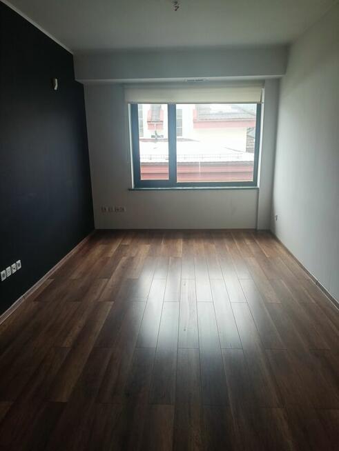 Lokale biurowe w centrum Leska