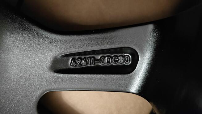 NOWA Felga 16 Toyota Yaris III 4x100 42611-0DC80 Oryginał