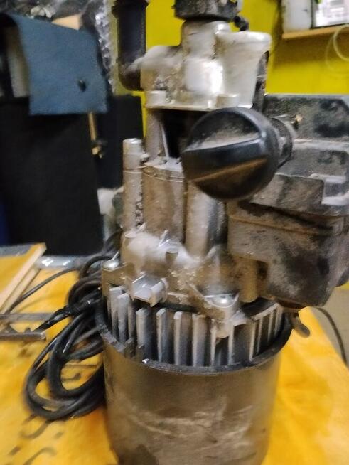 Karcher silnik z pompą.