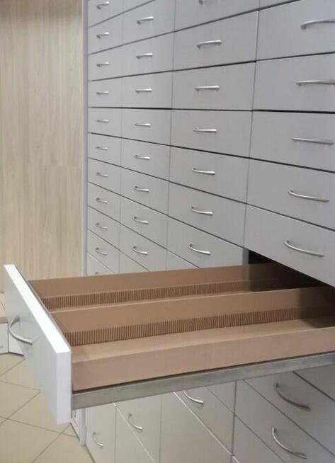 Meble apteczne-magazynowe szuflady głębokiego używane