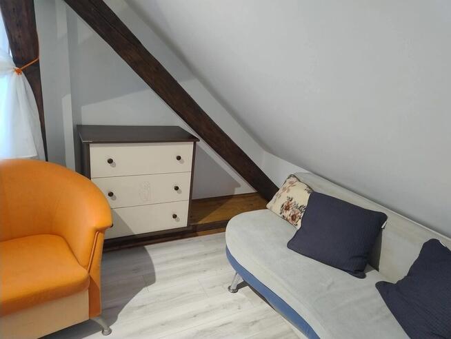 Dwupokojowe mieszkanie 40m2 2500zł +700=3200 całość