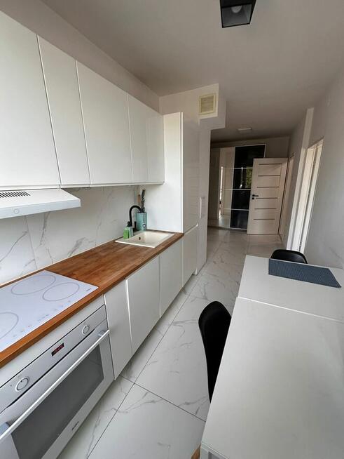 Bezpośrednio, 2 pokoje, garaż, metro, Heroldow