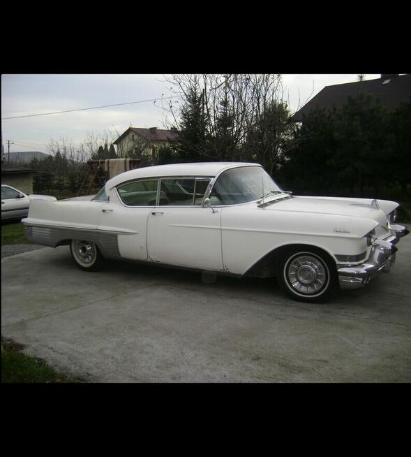 Cadillac fletwood sixty special 1957
