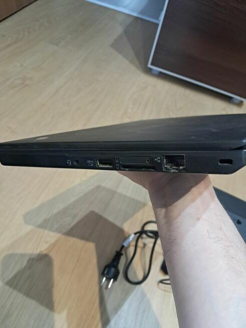 Sprzedam lenovo thinkpad X240 wszystko dziala