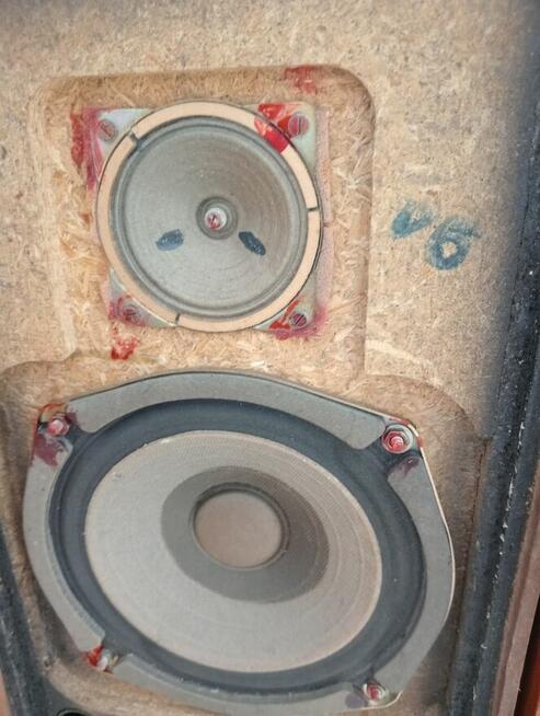 Kolumny glosnikowe Tonsil