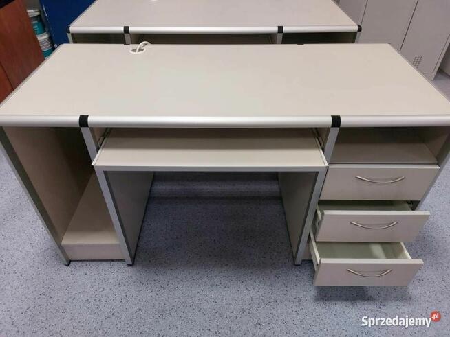 Sprzedam Okazyjnie- 2 Biurka Biurowe Stan Idealny !