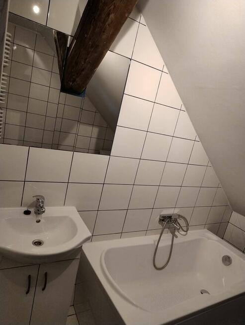 Dwupokojowe mieszkanie 40m2 2500zł +700=3200 całość