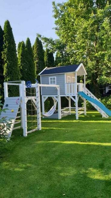 Domek dla dzieci z wieżyczką/ plac zabaw
