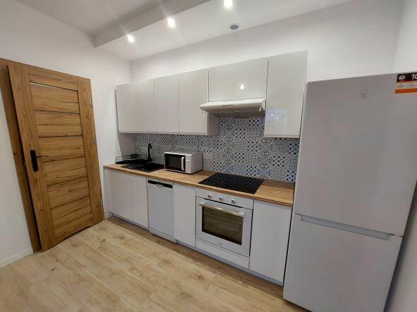 Mieszkanie 2 pokojowe, parking, balkon