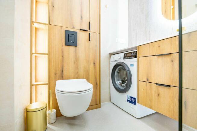 Wysoki standart, centrum, duży balkon