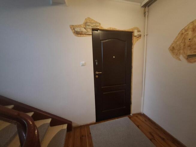 Dom z działką i miejscem parkingowym