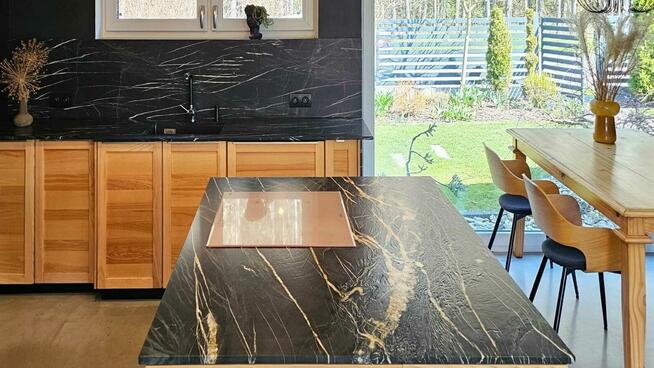 Blat kuchenny granitowy - na wymiar, montaż