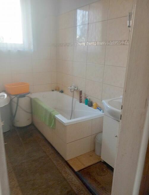 syndyk sprzeda dom w Leśnej