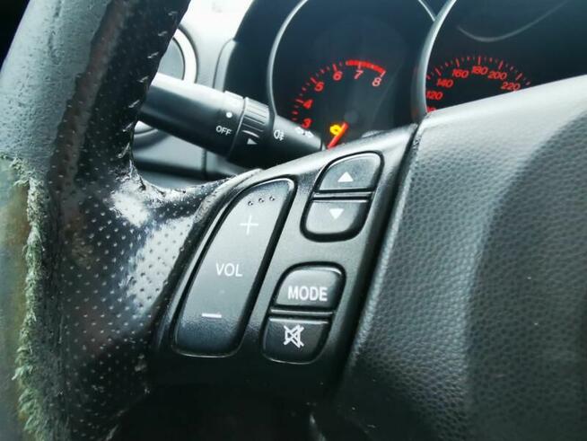 1.6 benzyna 105KM ! Klimatyzacja! Jeździ! Skręca ! Hamuje !