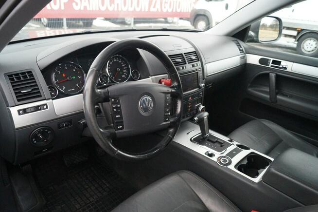 Volkswagen Touareg 4 X 4 AUTOMAT 3,0 V6 SKÓRA NAVI HAK ZADBANY SPRAWNY 6 LAT JEDEN WŁ.