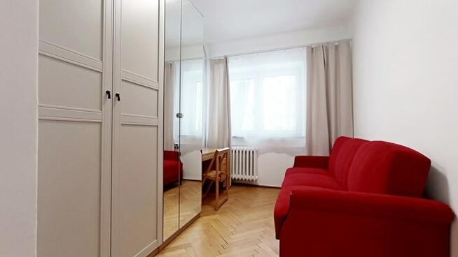 3 pokoje w Śródmieściu – Al. Solidarności 72A