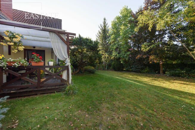 Dom Kiełpin gm. Łomianki, Bukowa