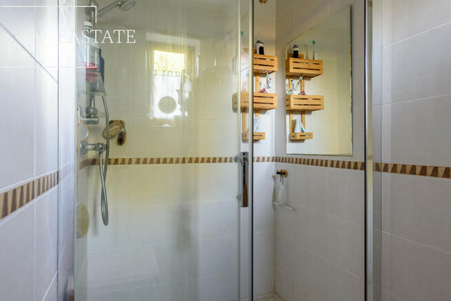 Dom Kiełpin gm. Łomianki, Bukowa