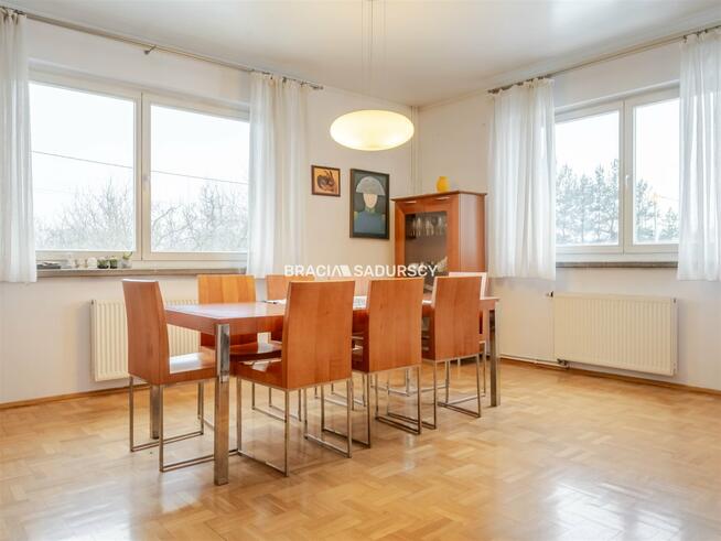 Dom Krzeszowice, Żbicka