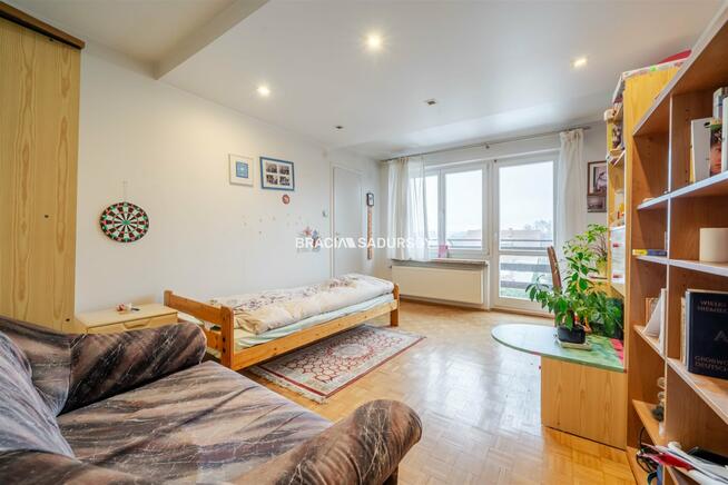 Dom Krzeszowice, Żbicka