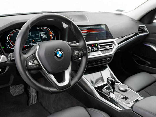 WD4996U#318i Sport Line Ambient Podgrz.f Cz.park Salon PL VAT23%