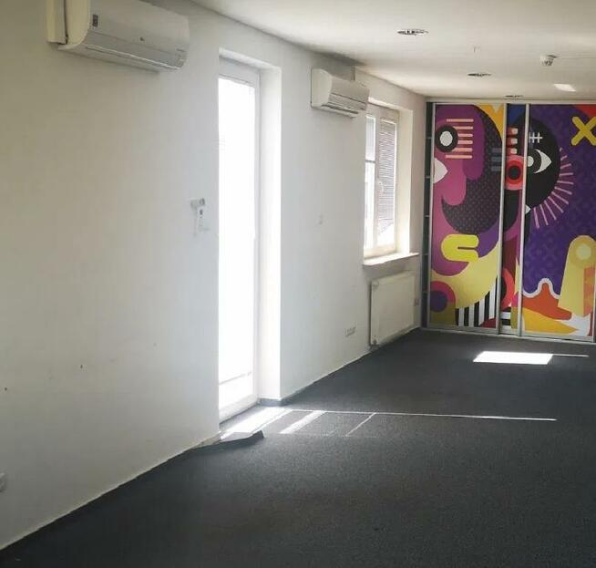 BUDYNEK BIUROWY - Warszawa Ursynów