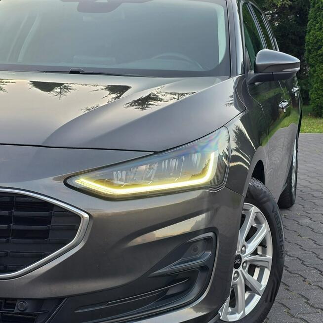 Ford Focus Mk4 1.0 EcoBoost Hybrid TITANIUM X