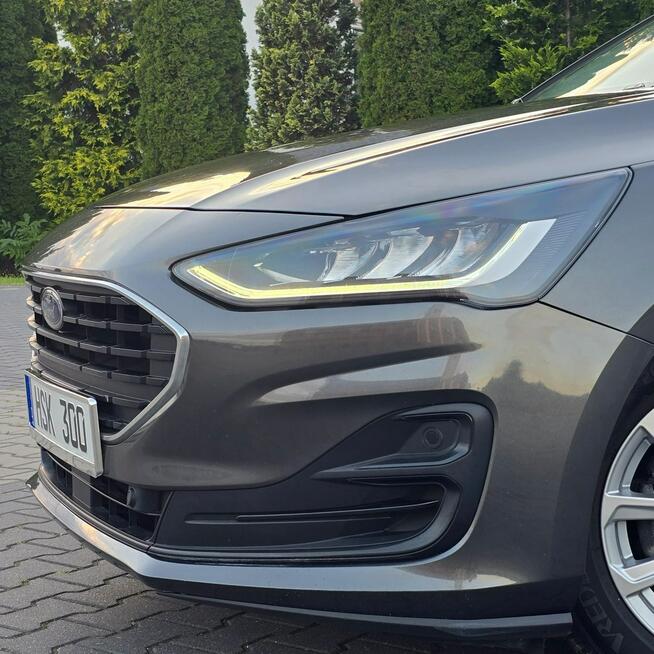 Ford Focus Mk4 1.0 EcoBoost Hybrid TITANIUM X