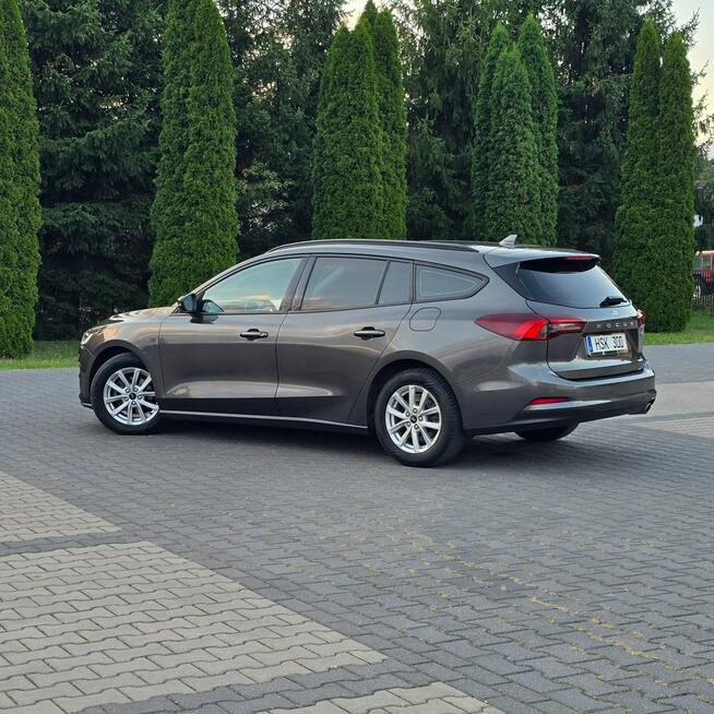 Ford Focus Mk4 1.0 EcoBoost Hybrid TITANIUM X