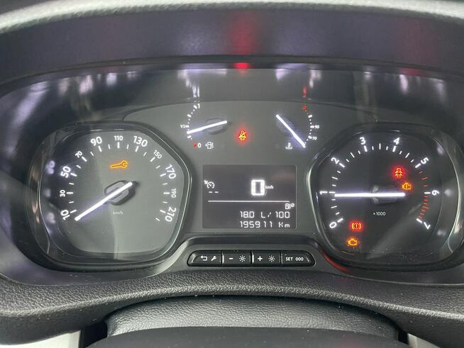 Toyota Proace Verso Long 9 osobowy Podgrzewanie Czujniki park. Nawiewy z tyłu