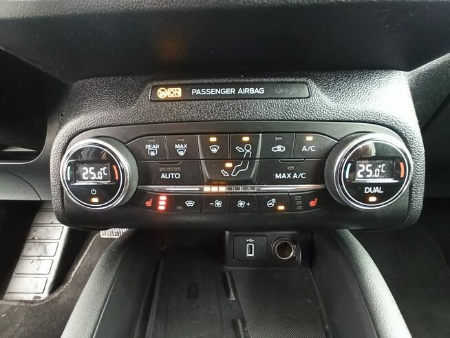 Ford Focus Titanium, Automat, najbogatszy, serwis