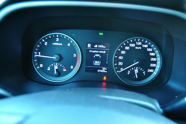 Hyundai Tucson 1.6 CRDI *HYBRID-48 V *Kamera cof.*GPS-PL *ALU 19" *REJ-PL