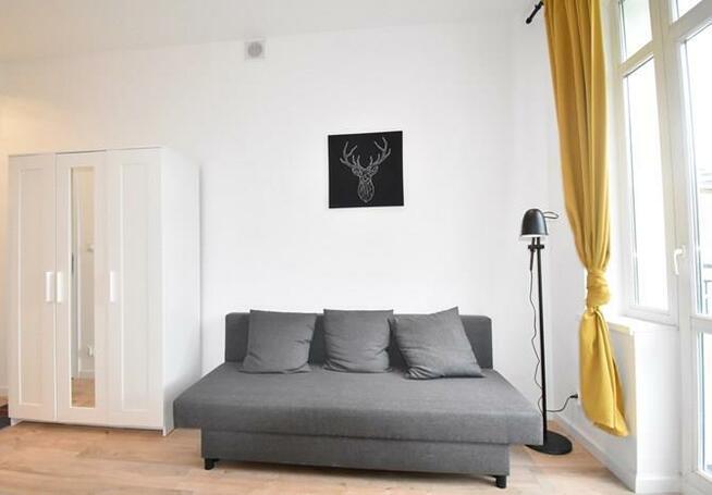 Śląska 4, Okole, komfortowe studio z balkonem