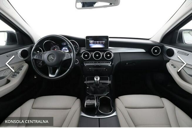 Mercedes C 200 Bezwypadkowy stan wzorowy rok gwarancji