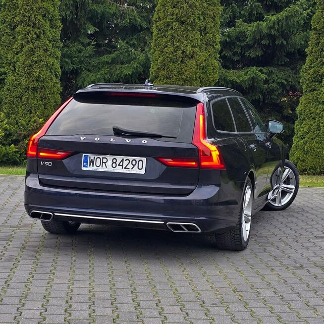 Volvo V90 2.0 D3 Momentum Pro Diesel 150KM