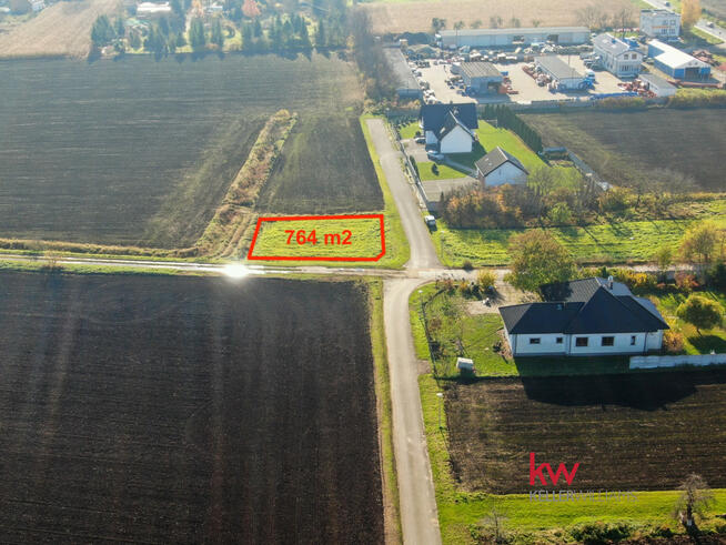 Działka inwestycyjna Cieszyce gm. Kobierzyce, Akacjowa