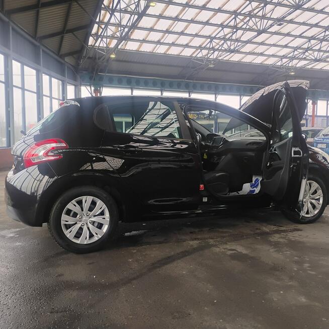Peugeot 208 SUPER STAN MECHANICZNY I WIZUALNY,DIESEL 1.4,ZAPRASZAM NA JAZDĘ PRÓBNĄ