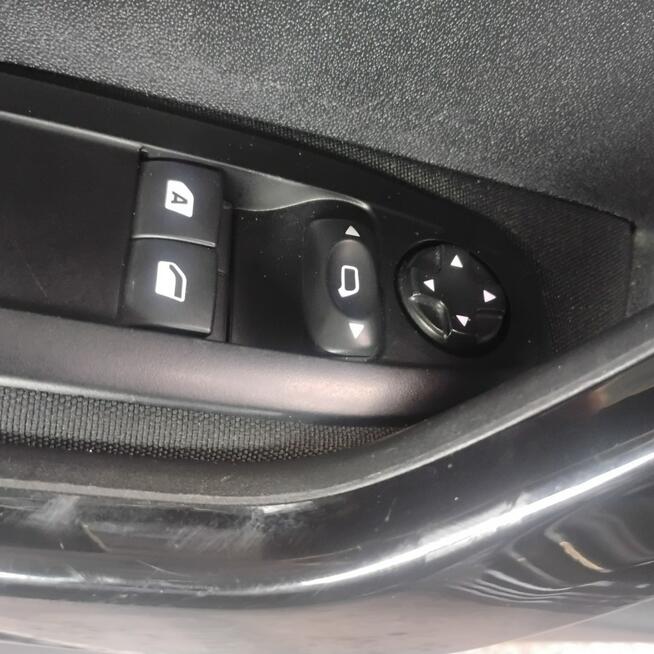 Peugeot 208 SUPER STAN MECHANICZNY I WIZUALNY,DIESEL 1.4,ZAPRASZAM NA JAZDĘ PRÓBNĄ