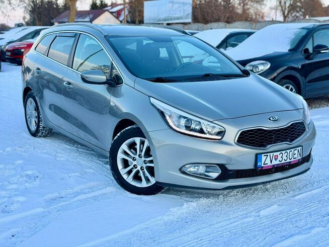 Kia Cee'd Led_Navi_Kamera_Benzyna_1.6