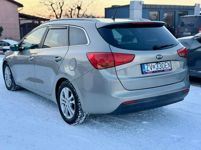 Kia Cee'd Led_Navi_Kamera_Benzyna_1.6