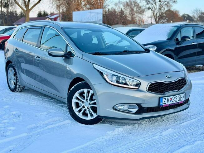 Kia Cee'd Led_Navi_Kamera_Benzyna_1.6